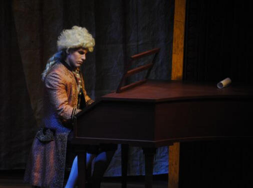 Amadeus Amadeus